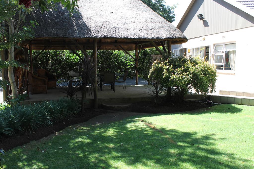 Fin And Feather Guest Lodge Boksburg Exterior photo